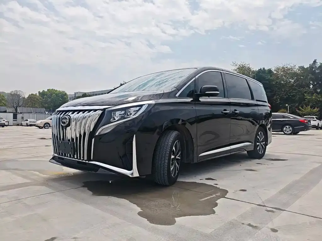 GAC Motor Trumpchi M8 — фото 1