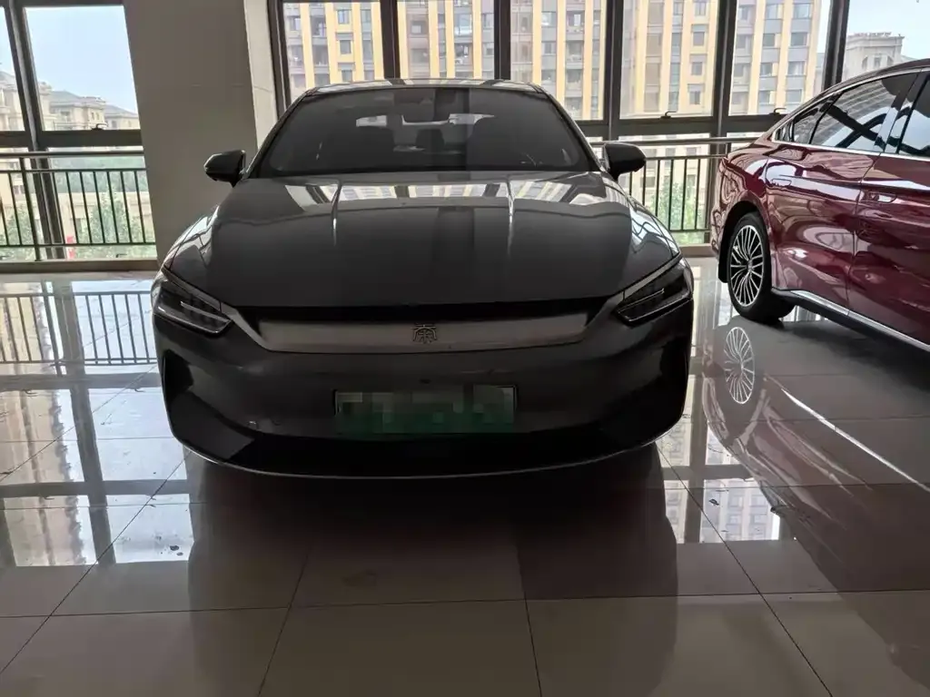 BYD Qin PLUS — фото 9