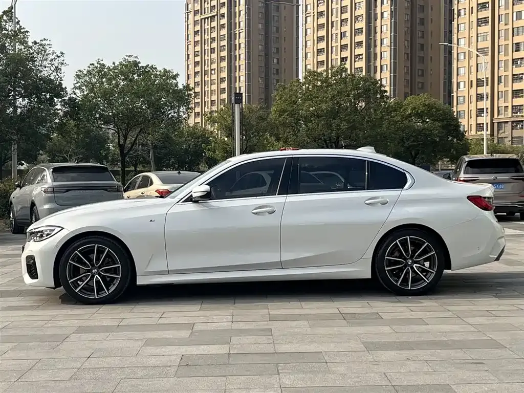 BMW 3 Series — фото 10