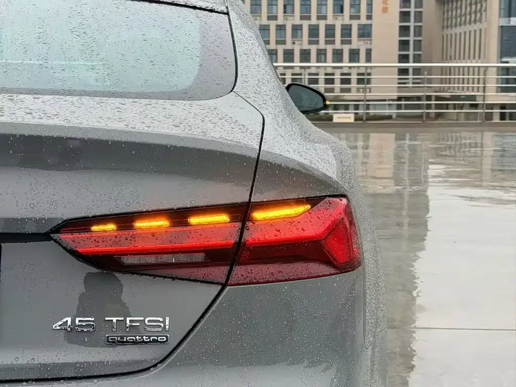 Audi A5 (Import) — фото 7