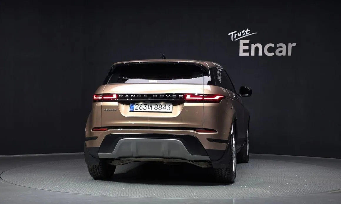 Land Rover Range Rover Evoque — фото 3