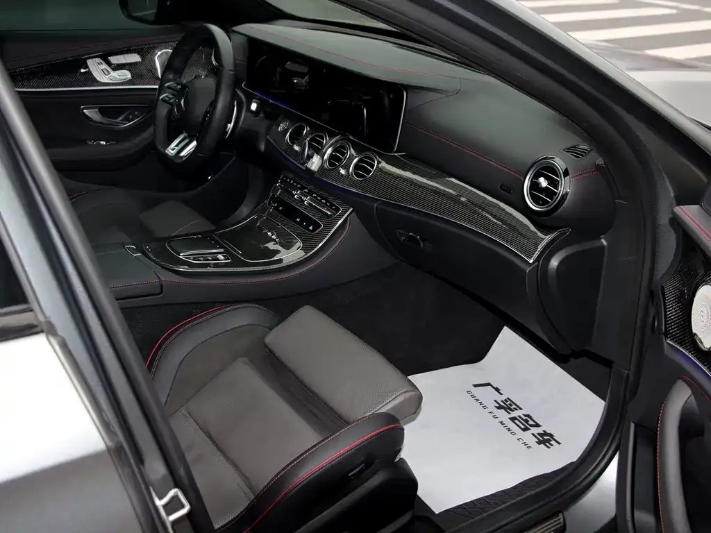 Mercedes-Benz E-Class AMG — фото 2