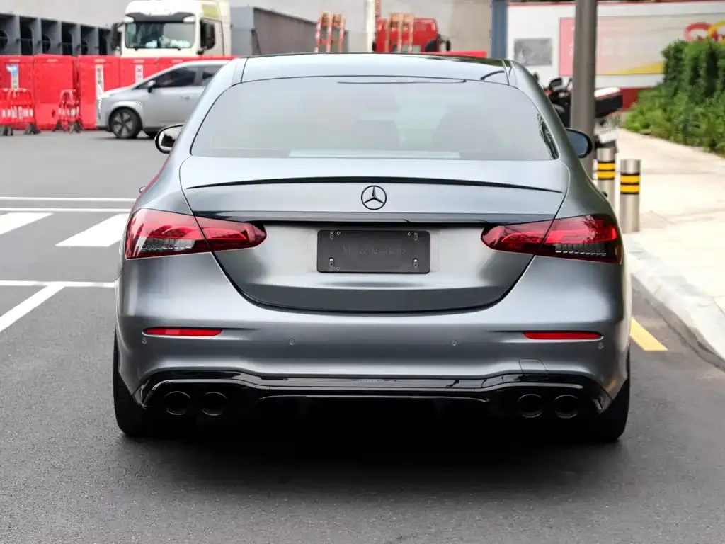 Mercedes-Benz E-Class AMG — фото 3