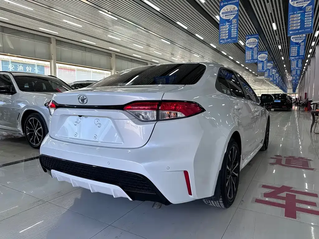 Toyota Levin — фото 10