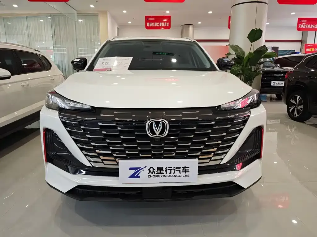 Changan CS55PLUS — фото 6