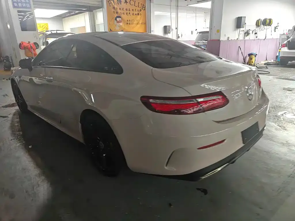 Mercedes-Benz E-Class (Import) — фото 6