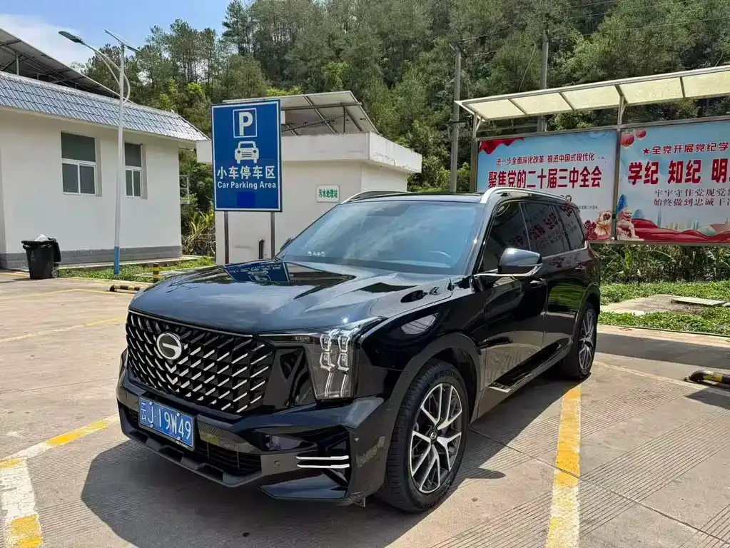 GAC Motor Trumpchi GS8 — фото 1