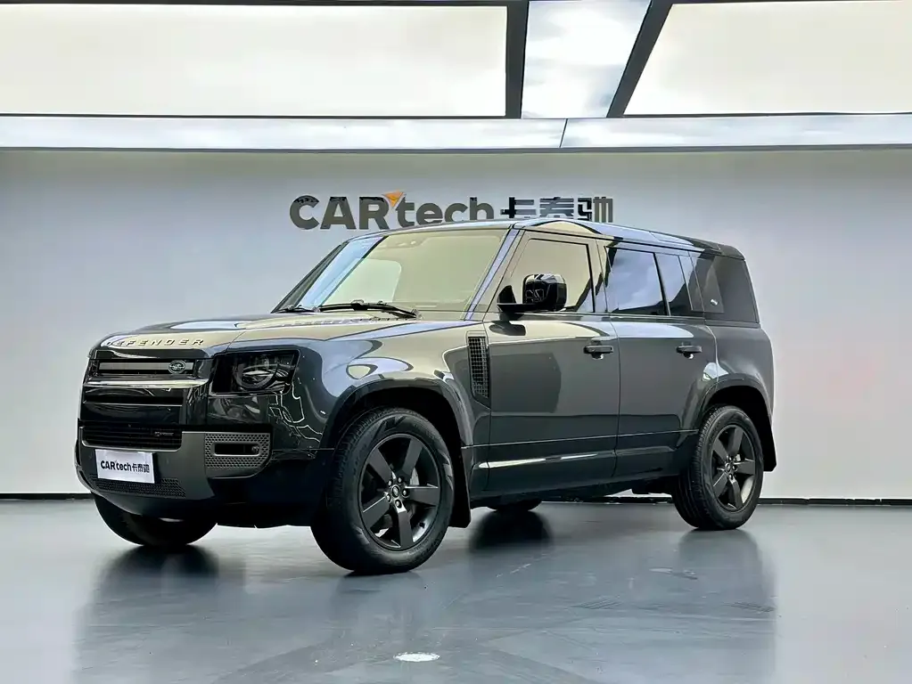 Land Rover Defender — фото 1