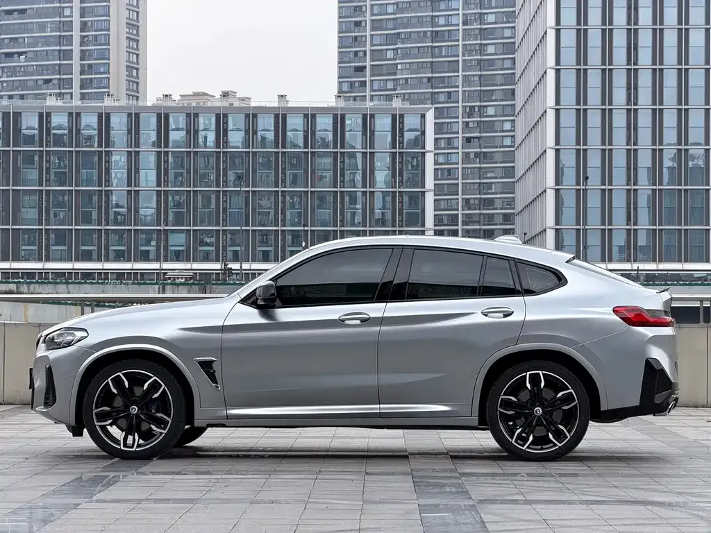 BMW X4 M40i — фото 10