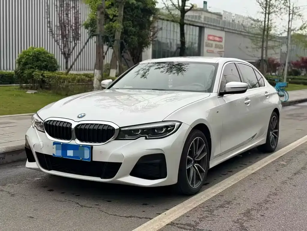 BMW 3 Series — фото 1