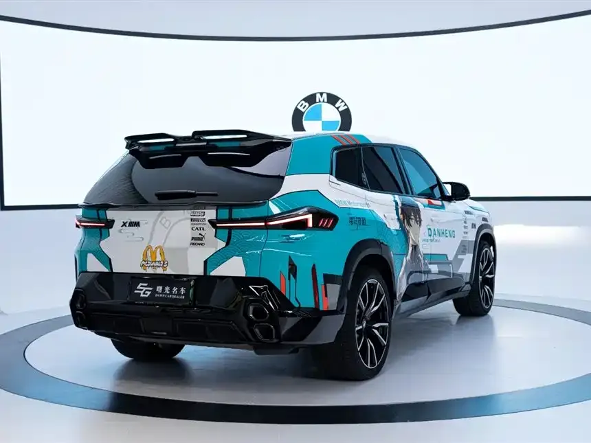 BMW XM — фото 2