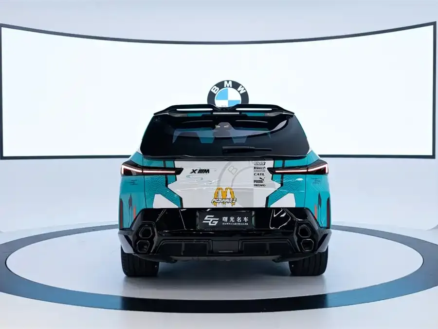 BMW XM — фото 8