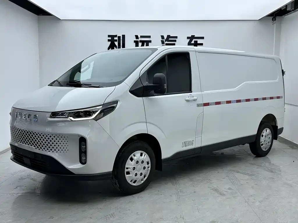 IVECO Juxing — фото 1