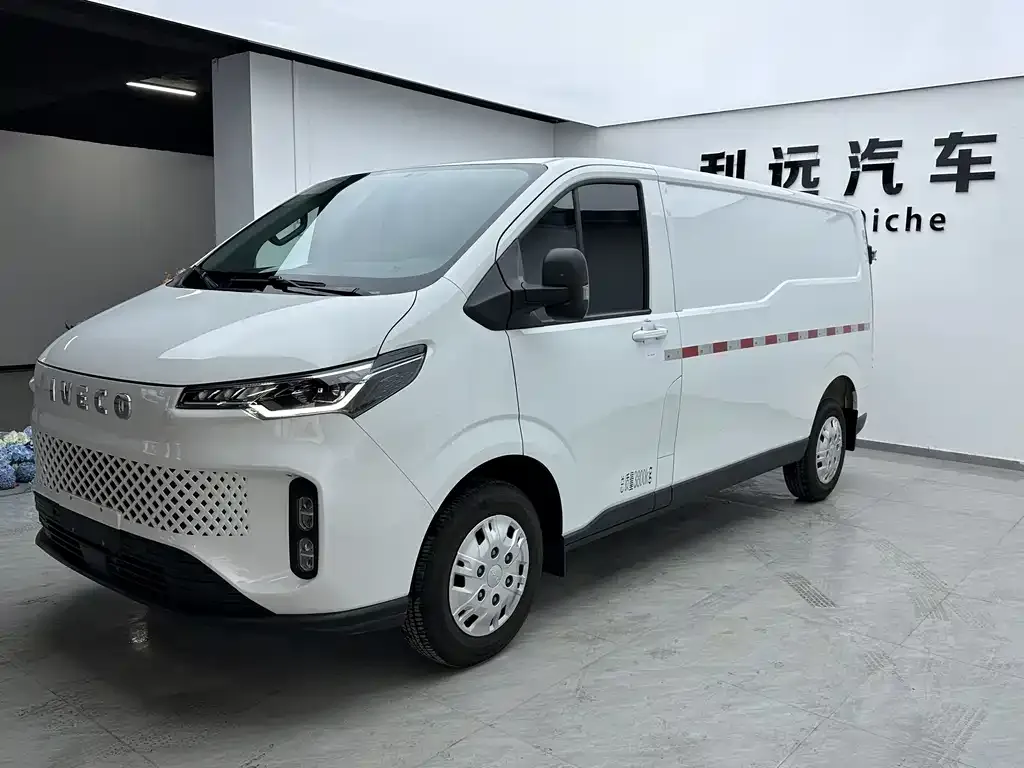 IVECO Juxing — фото 9