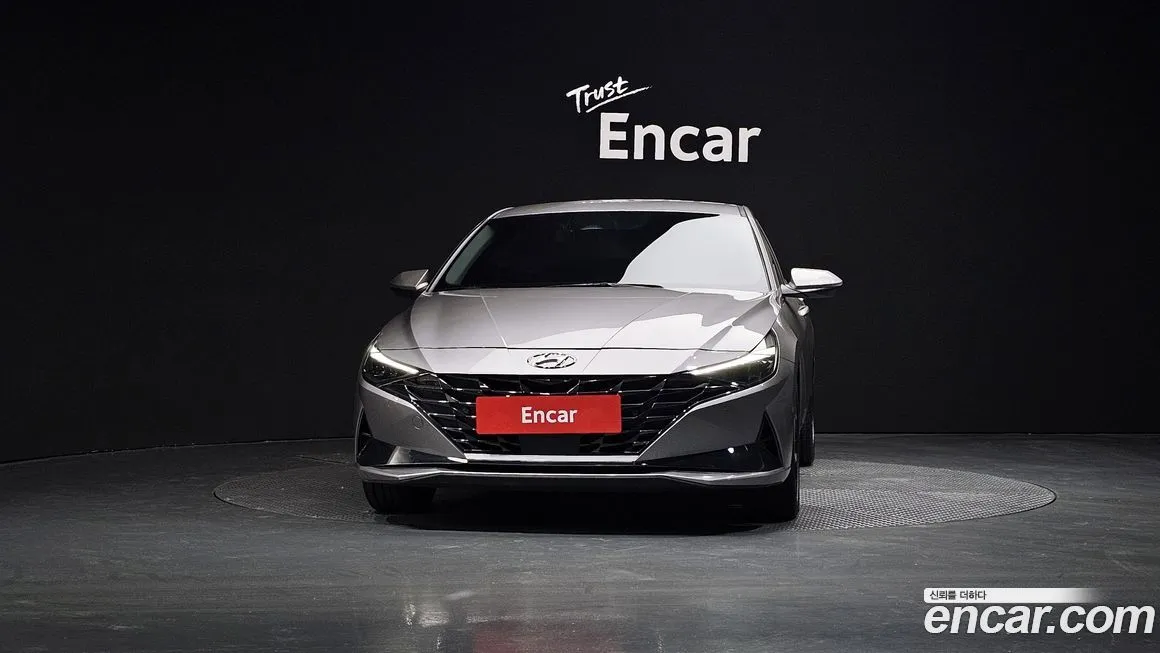 Hyundai AVANTE — фото 3