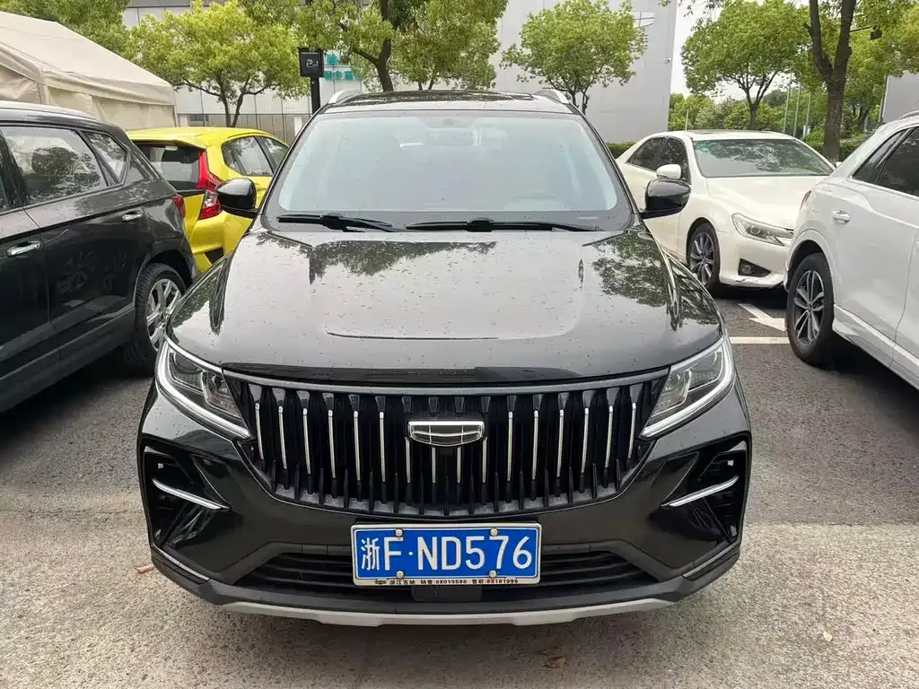 Geely Vision X6 — фото 8