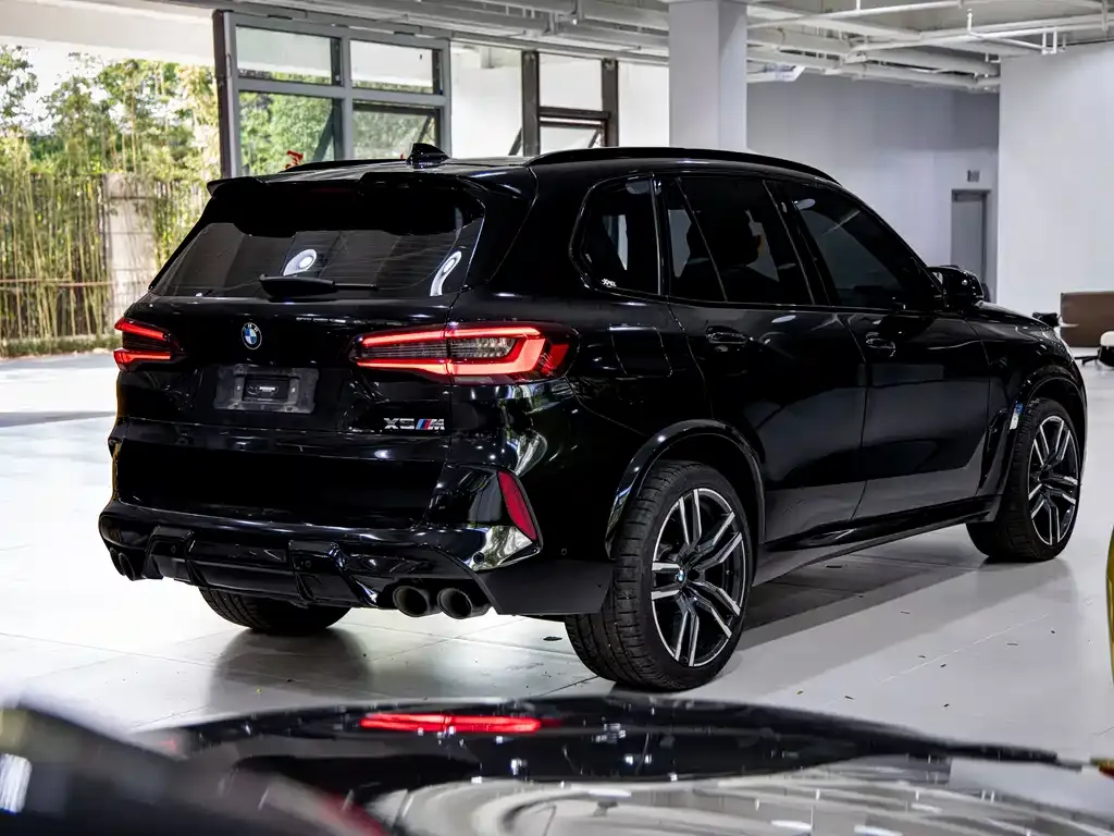 BMW X5 M — фото 8