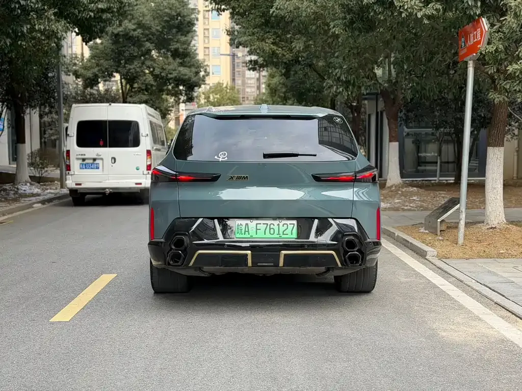BMW XM — фото 5
