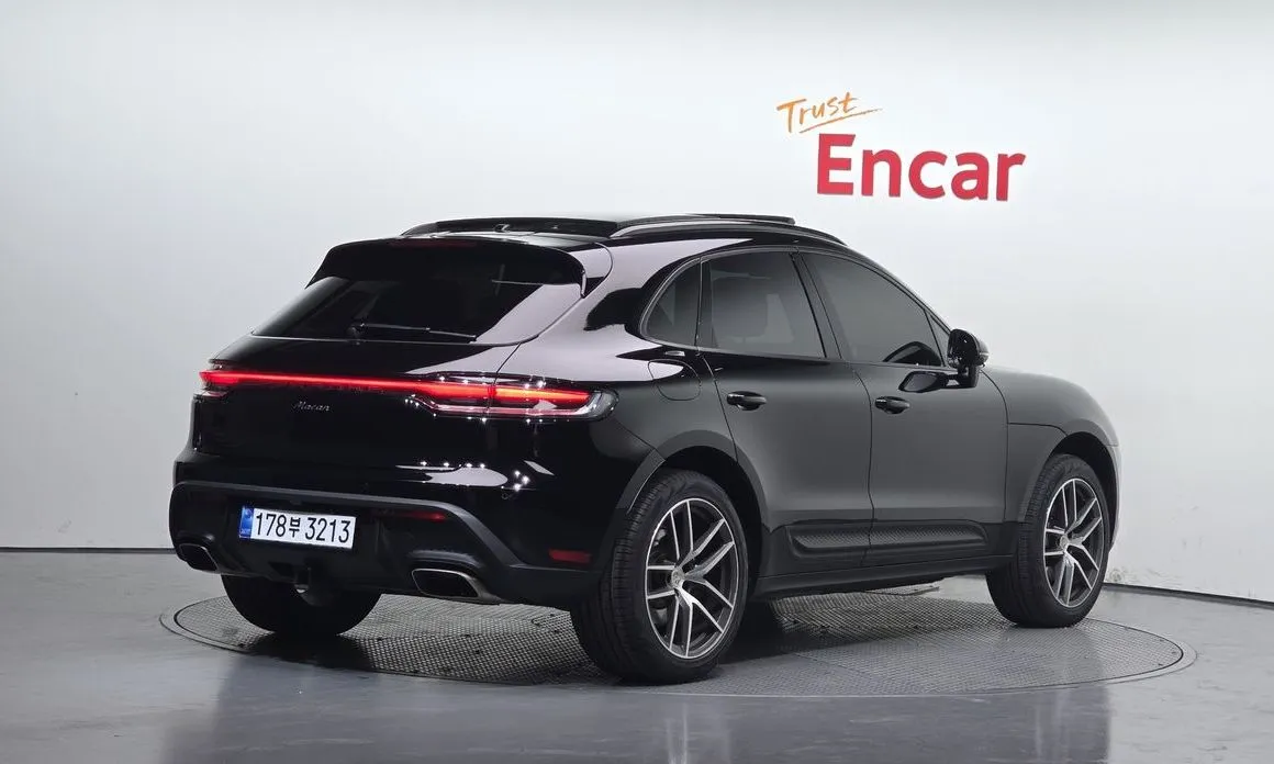 Porsche Macan — фото 6