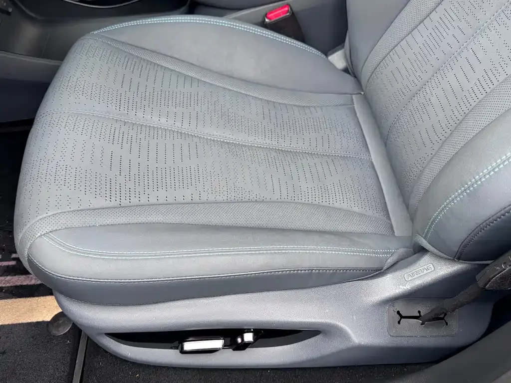 BYD Seal 06GT — фото 8