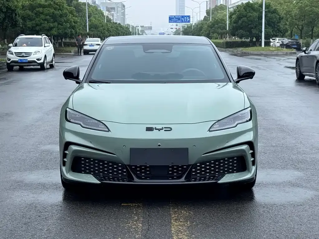 BYD Seal 06GT — фото 2