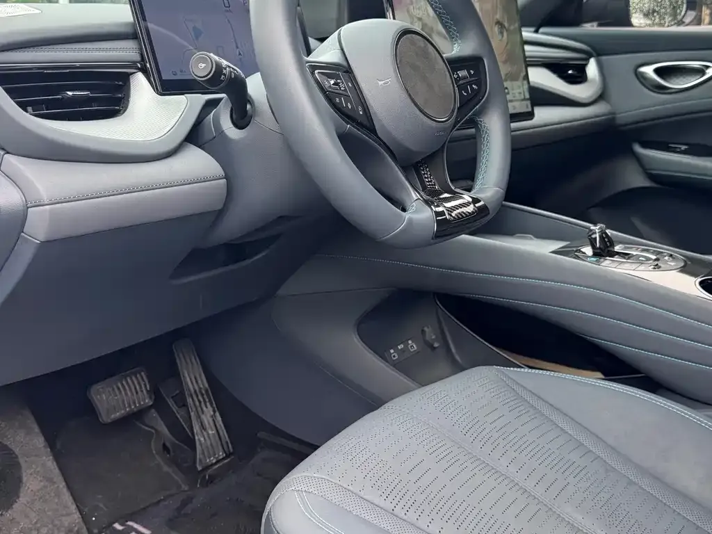 BYD Seal 06GT — фото 10