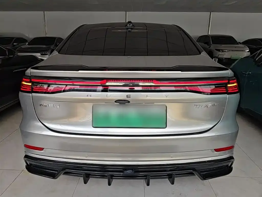 Geely Galaxy A7 — фото 10