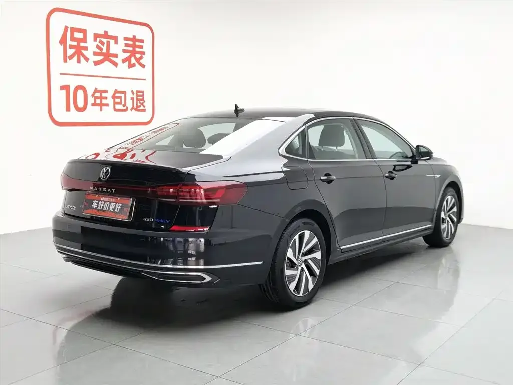 Volkswagen Passat New Energy — фото 4