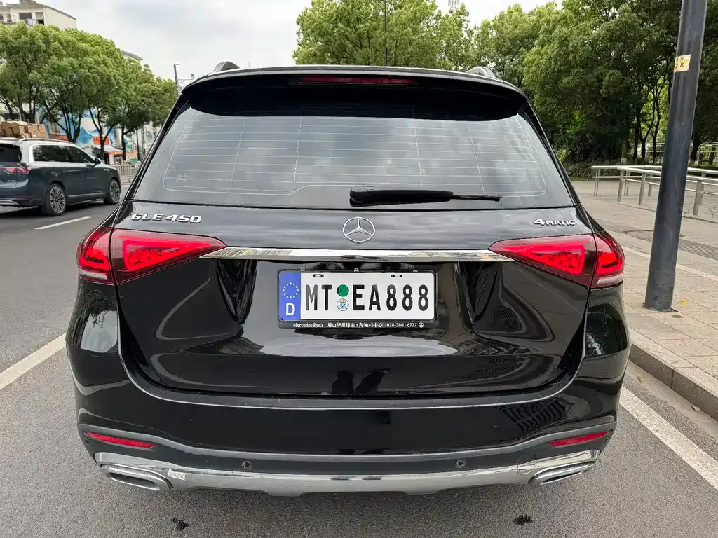 Mercedes-Benz GLE — фото 8
