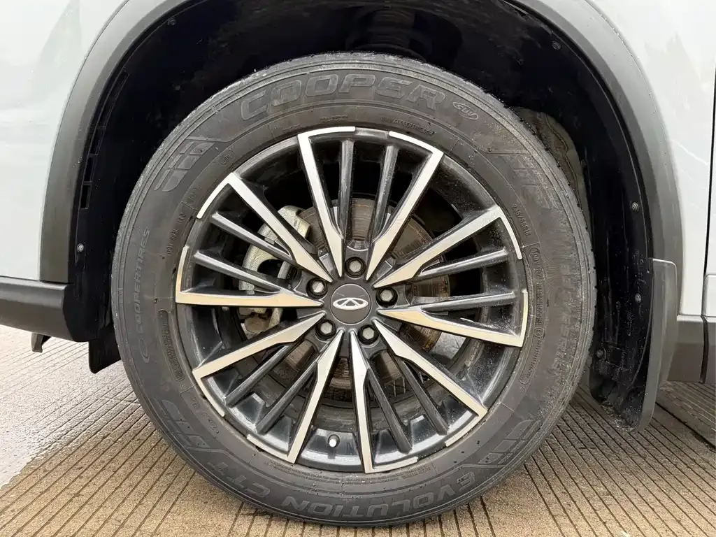 Chery Tiggo 8 PRO — фото 10