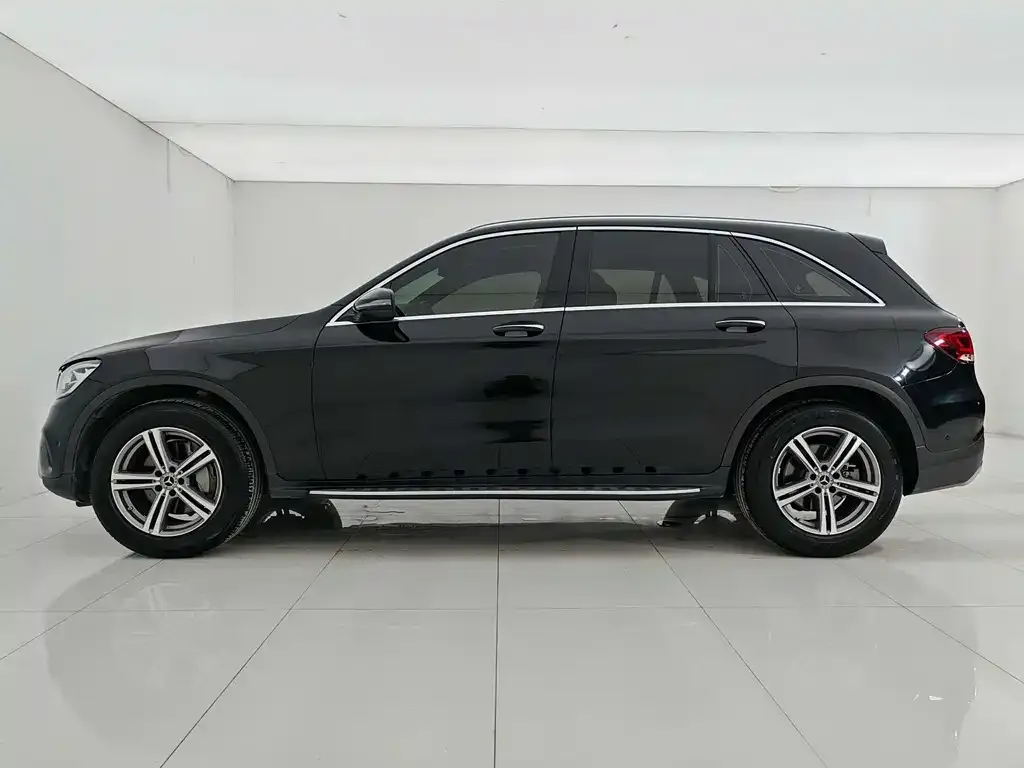 Mercedes-Benz GLC — фото 2