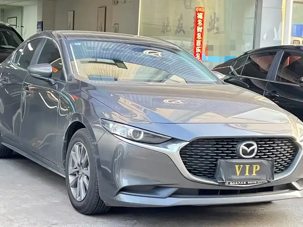 Mazda 3 Axela — фото 3