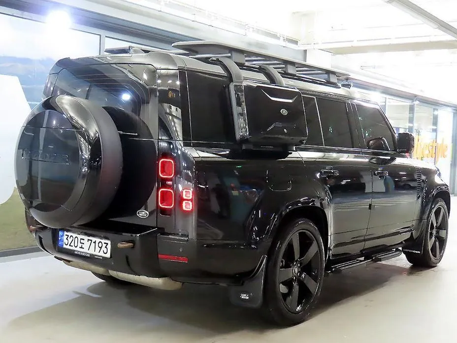 Land Rover Defender — фото 2