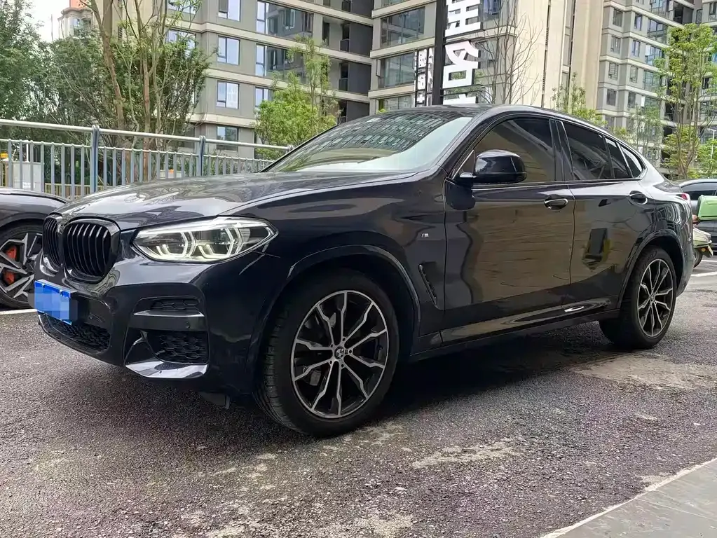 BMW X4 — фото 10