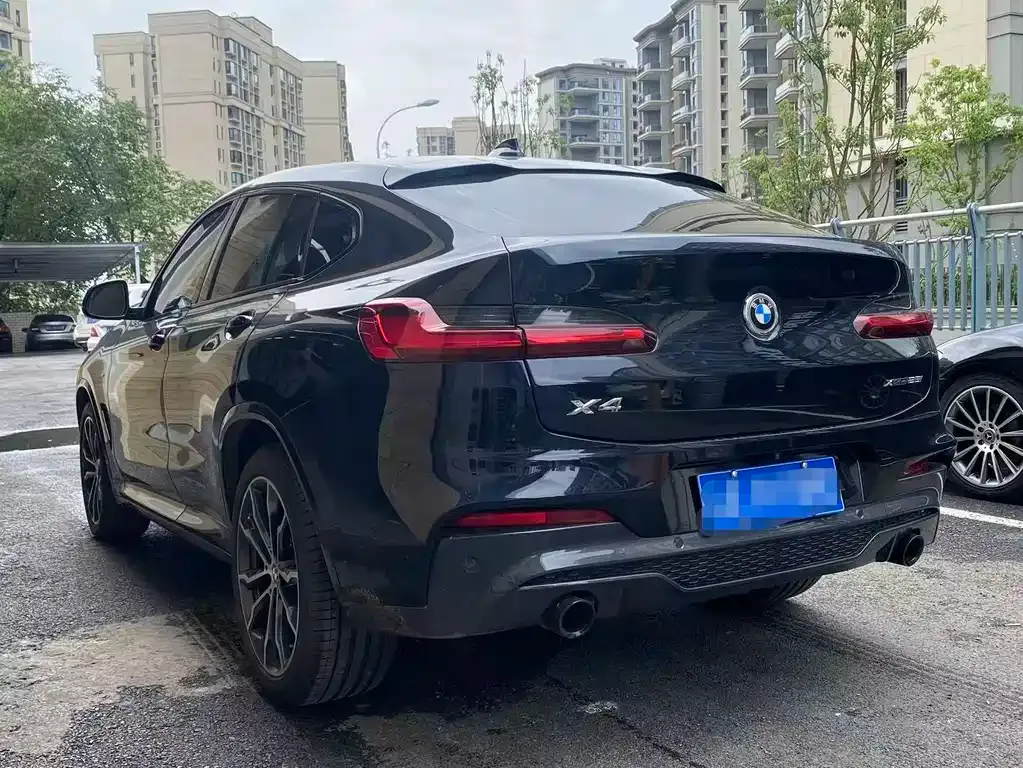BMW X4 — фото 6