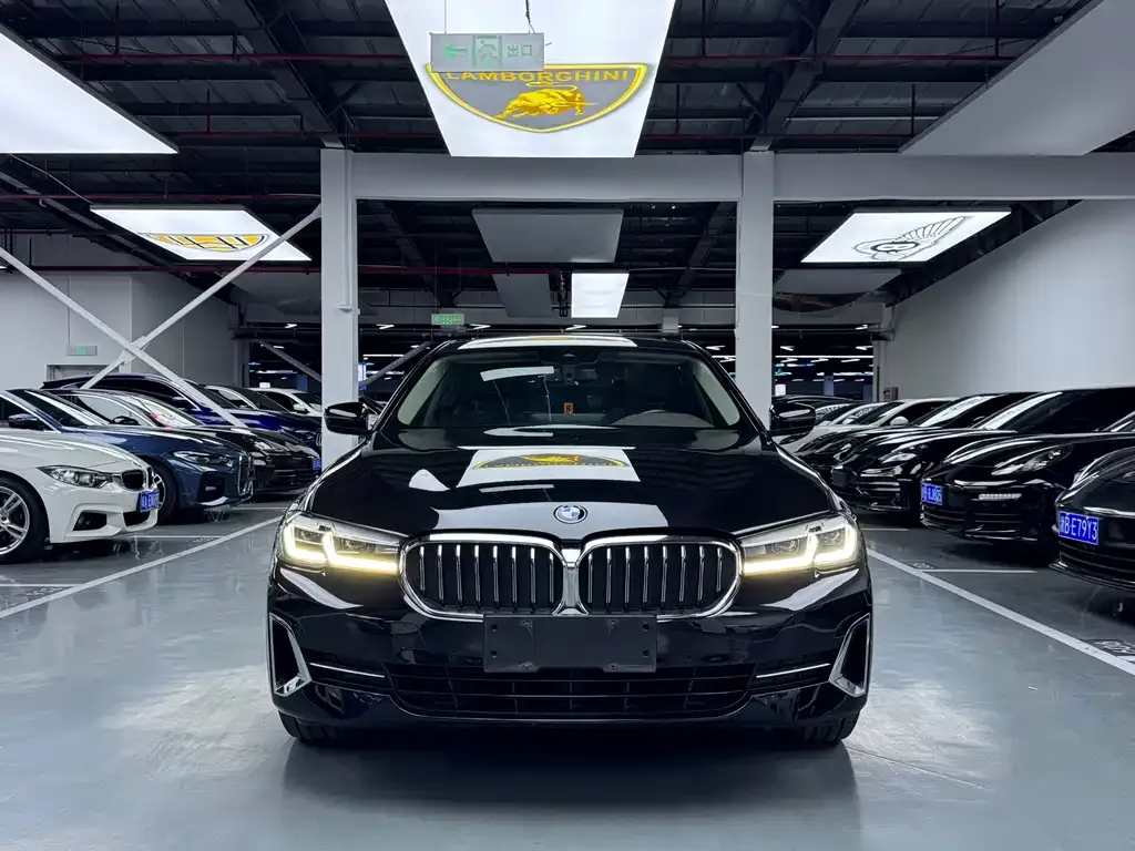 BMW 5 Series — фото 2