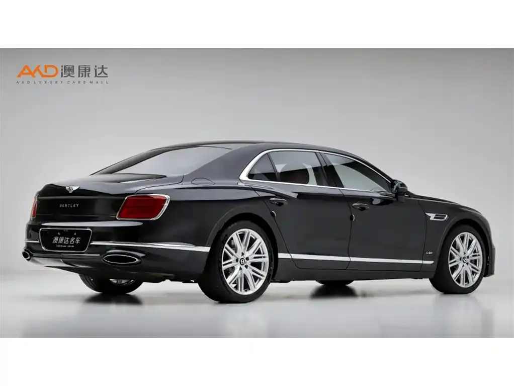 Bentley Flying Spur — фото 4