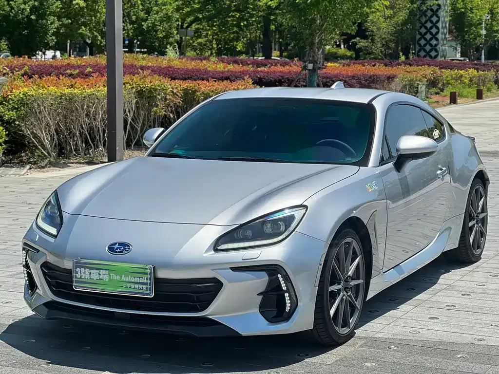 Subaru BRZ — фото 1