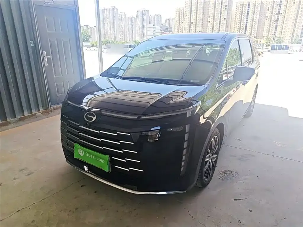 GAC Motor E8 Hybrid — фото 3