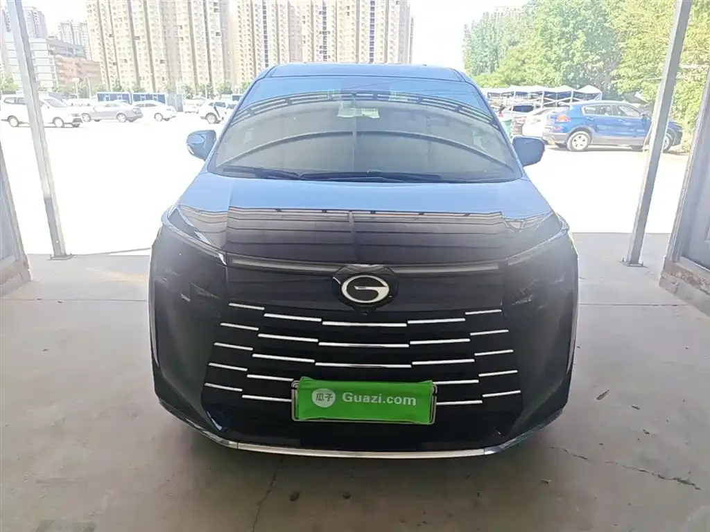 GAC Motor E8 Hybrid — фото 8