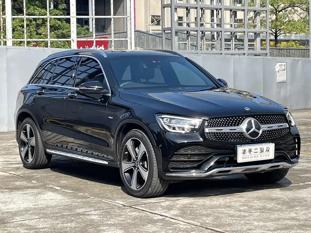 Mercedes-Benz GLC — фото 9