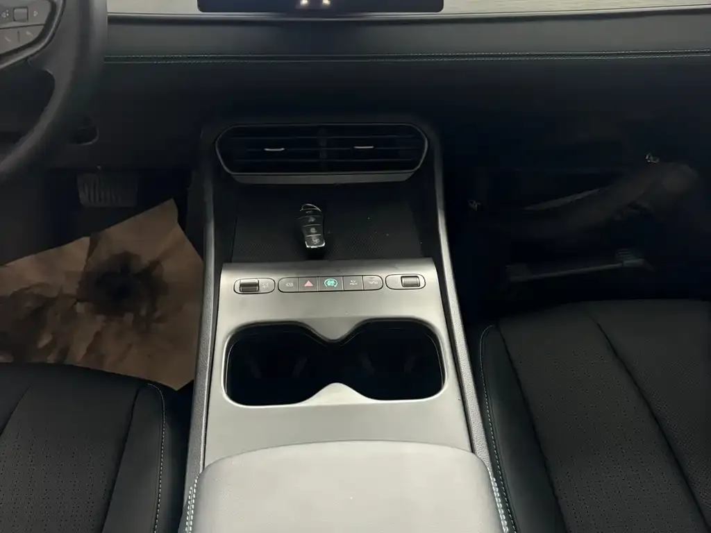 BYD Seal 05 DM-i — фото 2