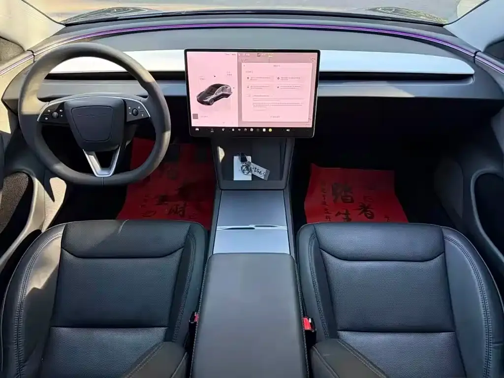 Tesla Model 3 — фото 5