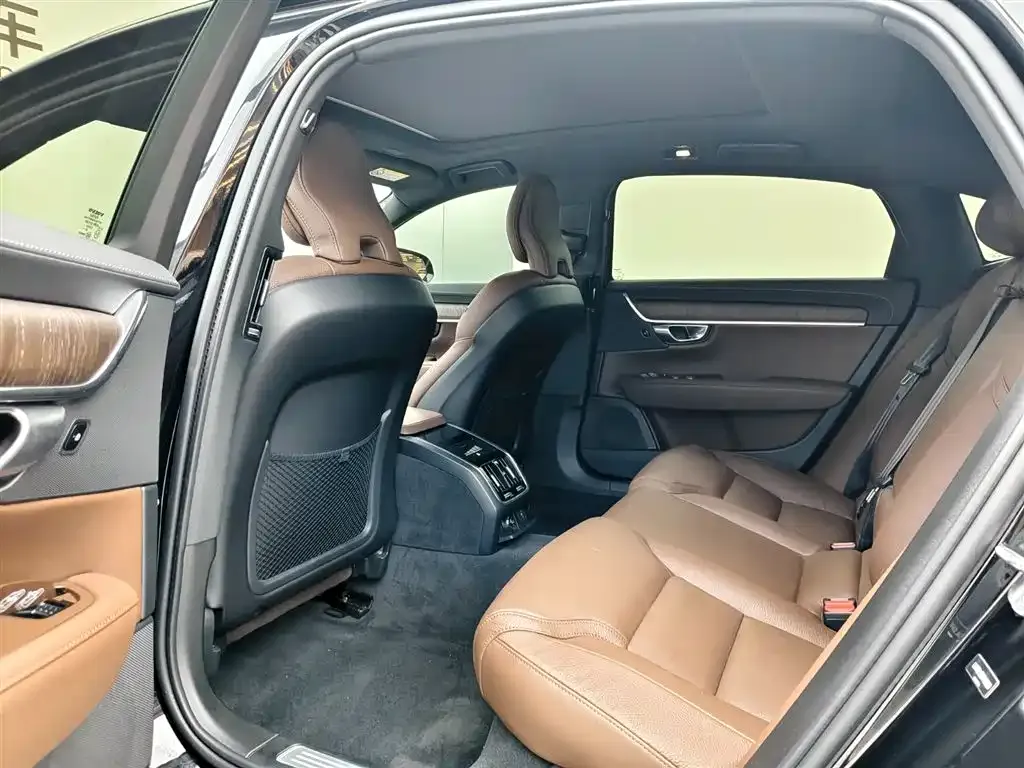 Volvo S90 — фото 2