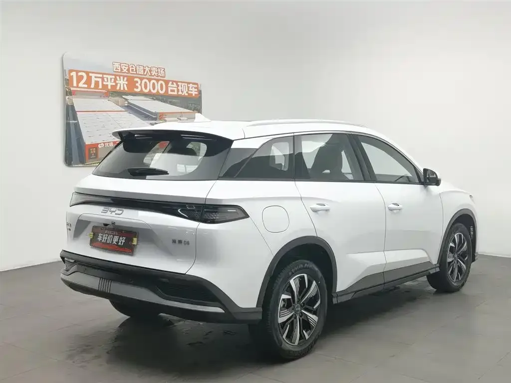 BYD Seal 05 DM-i — фото 4
