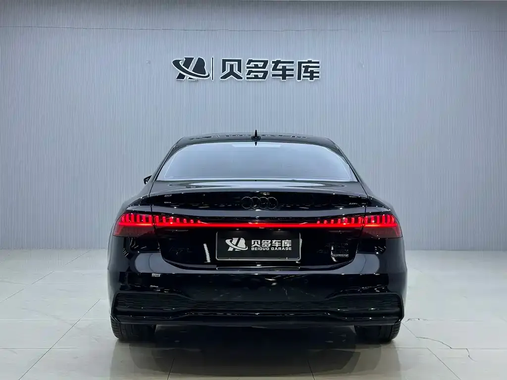 Audi A7L — фото 4