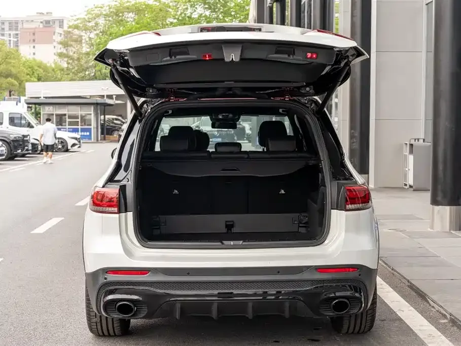 Mercedes-Benz GLB AMG — фото 10