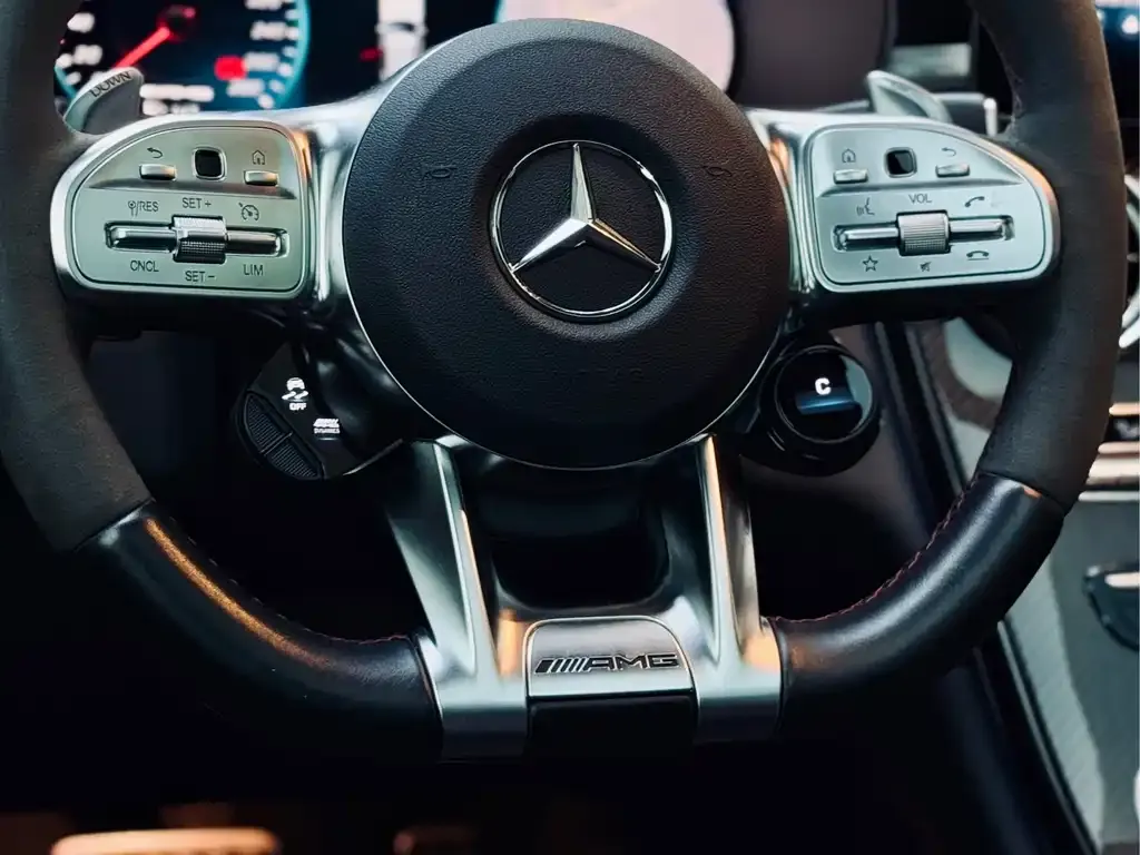 Mercedes-Benz GLC AMG — фото 7