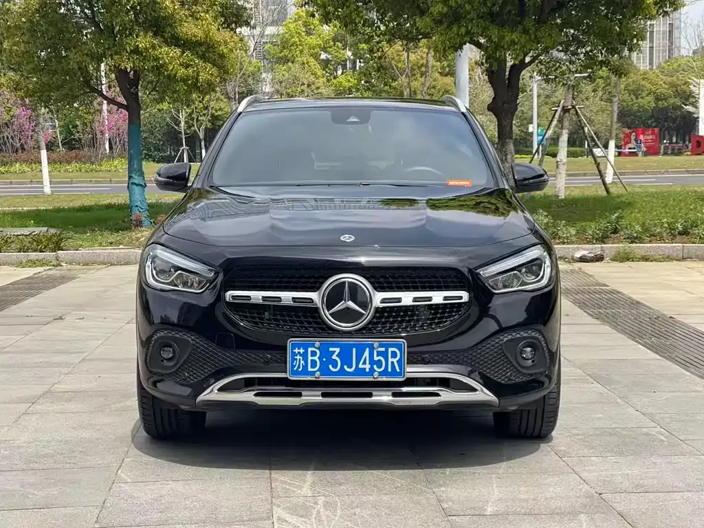 Mercedes-Benz GLA — фото 9