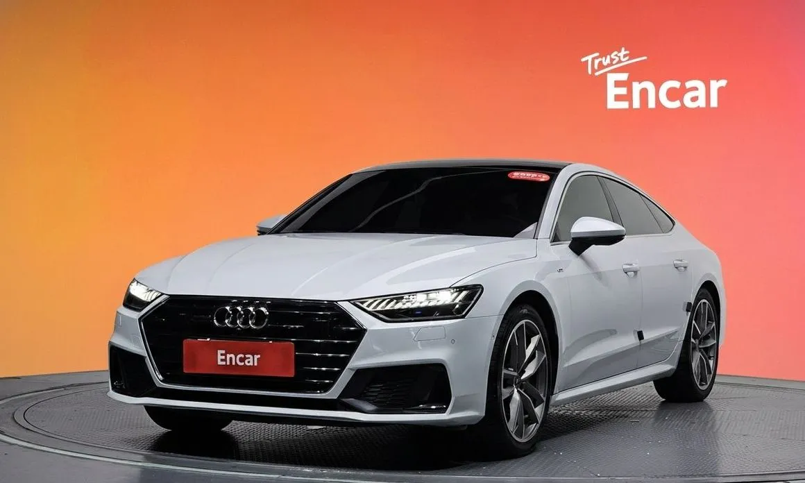 Audi A7 — фото 1